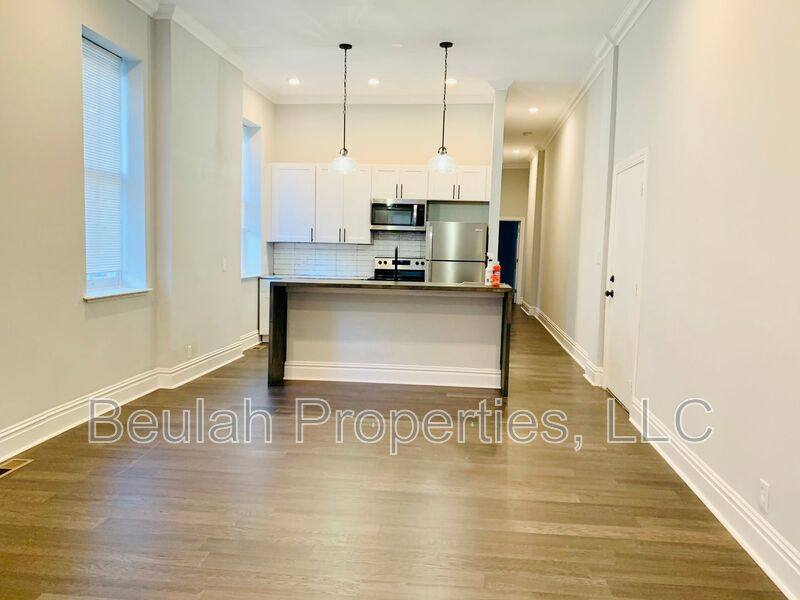 Apartment for rent at 1627 Carroll St #A, Saint Louis, MO 63104
