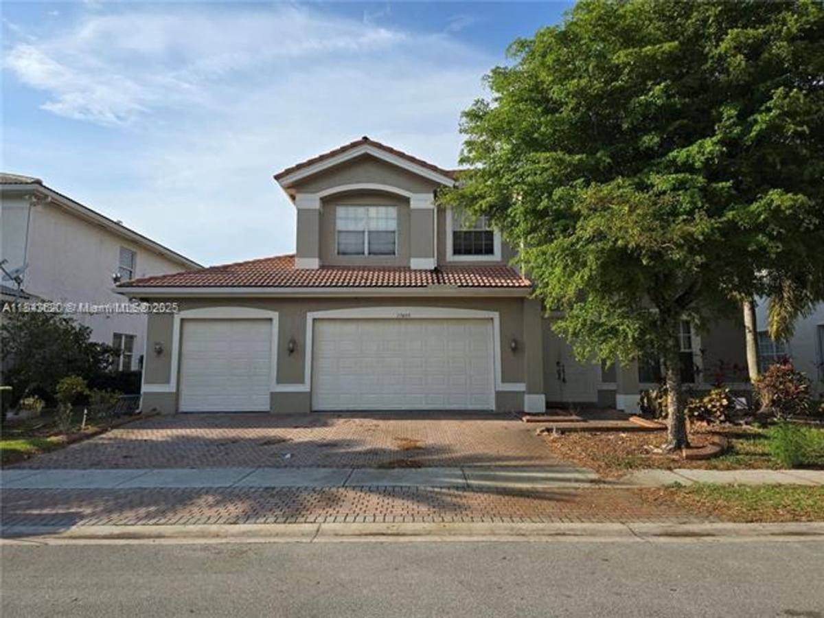 House for rent at 17409 SW 54th St, Hollywood, FL 33029
