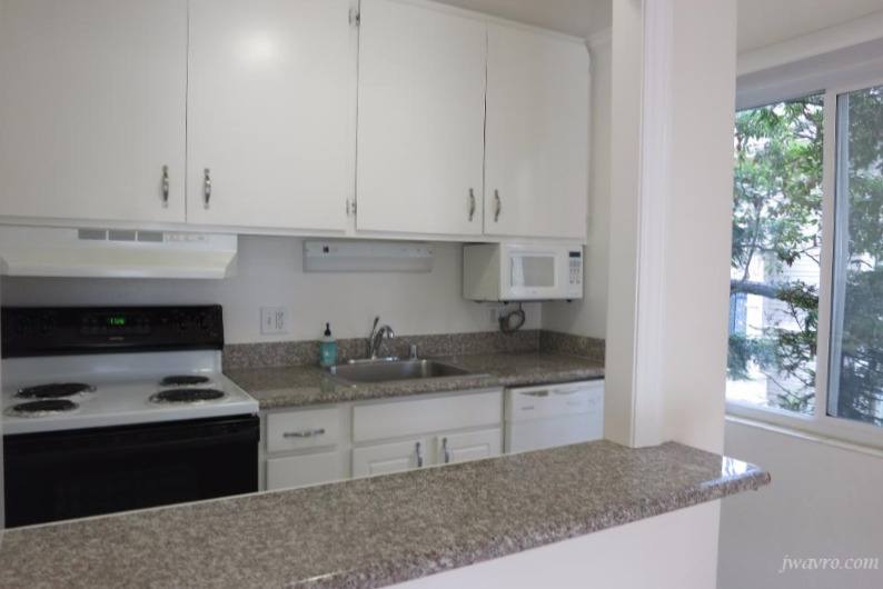 Apartment for rent at 1880 California St #6, San Francisco, CA 94109