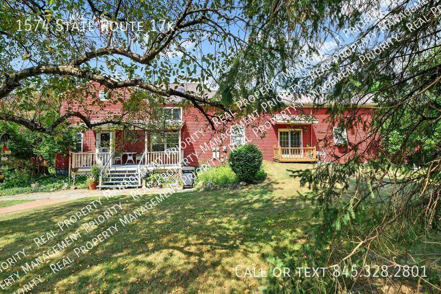 House for rent at 1574 State Route 17K, Montgomery, NY 12549