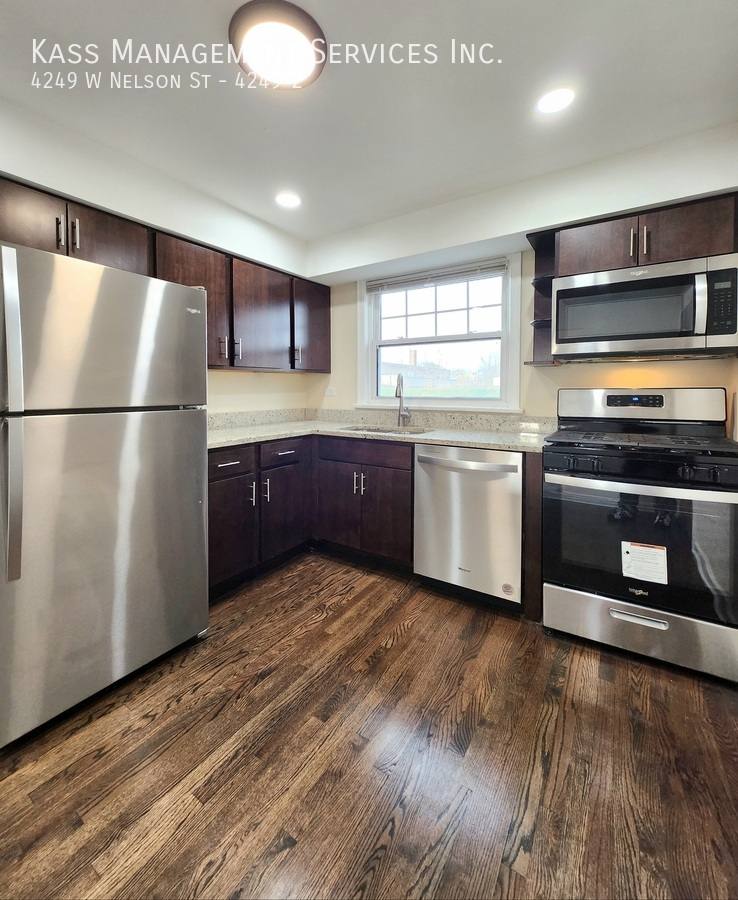 Apartment for rent at 4249 W Nelson St #2, Chicago, IL 60641
