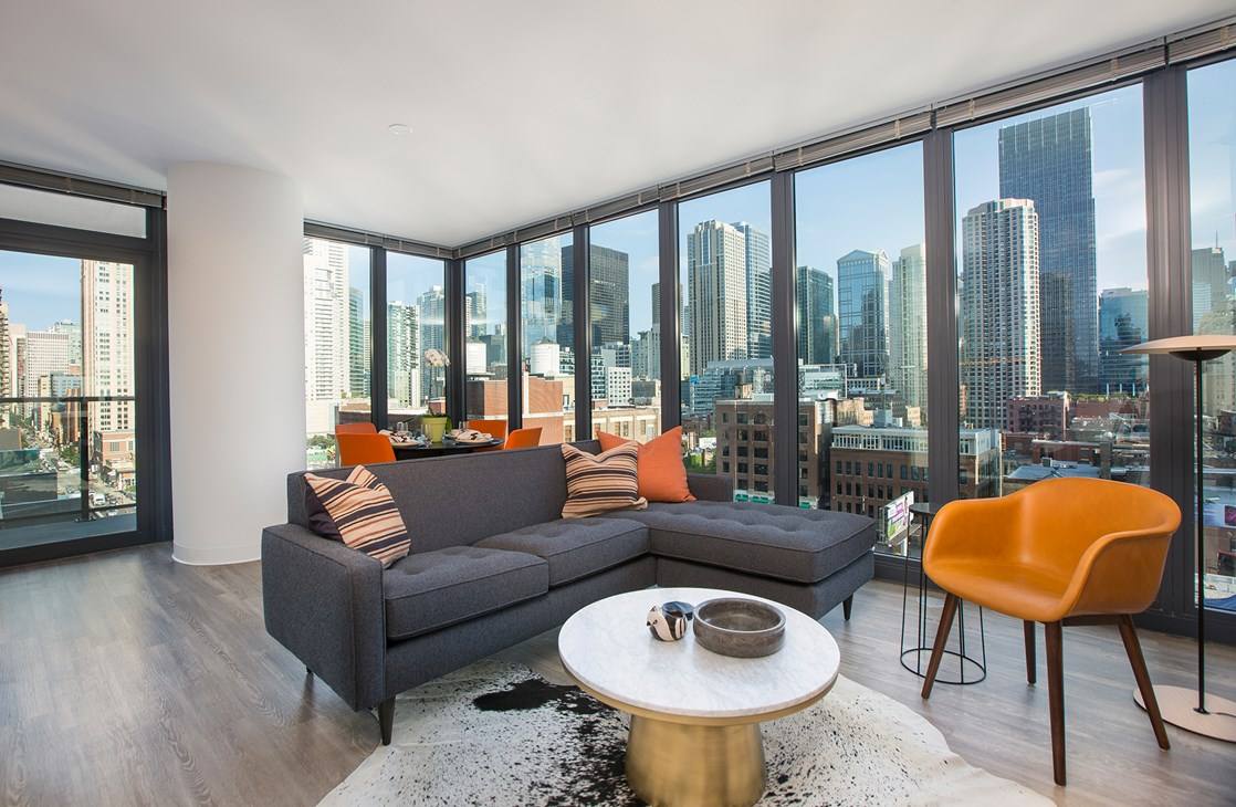 Apartment for rent at 637 N Wells St, Chicago, IL 60654