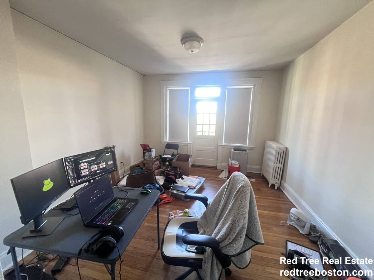 Apartment for rent at 127 Washington St, Brighton, MA 02135
