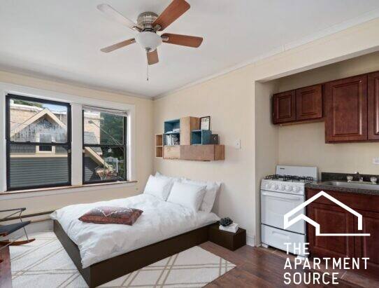 Apartment for rent at 4546 N Damen Ave, Chicago, IL 60625