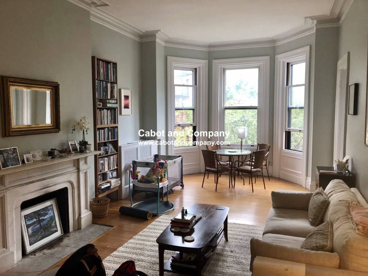 Apartment for rent at 140 Marlborough St #2, Boston, MA 02116