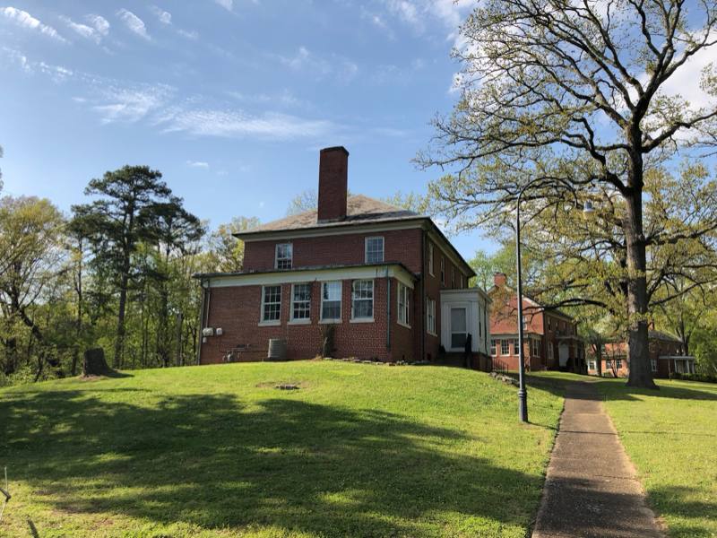 Apartment for rent at 512A N Thomas Rd, Fort Oglethorpe, GA 30742
