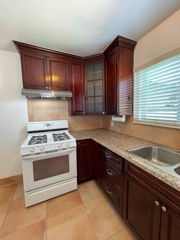Apartment for rent at 7239 Milton Ave #5, Whittier, CA 90602