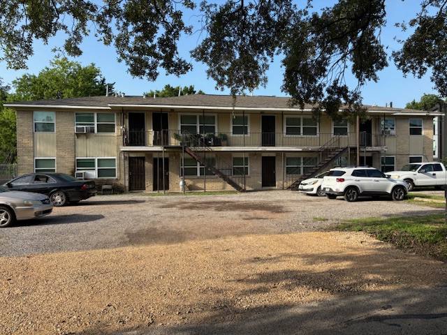 Apartment for rent at 3502 Campbell St, Houston, TX 77026