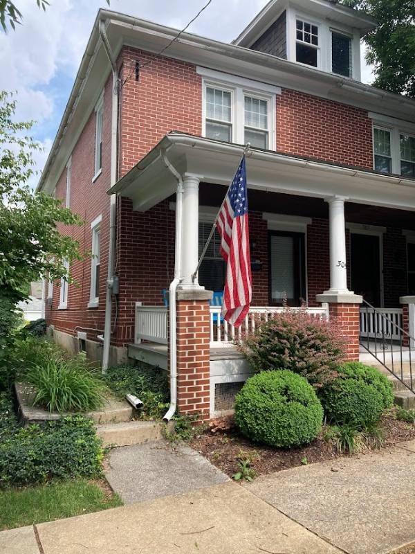 Townhouse for rent at 305 S Cedar St, Lititz, PA 17543