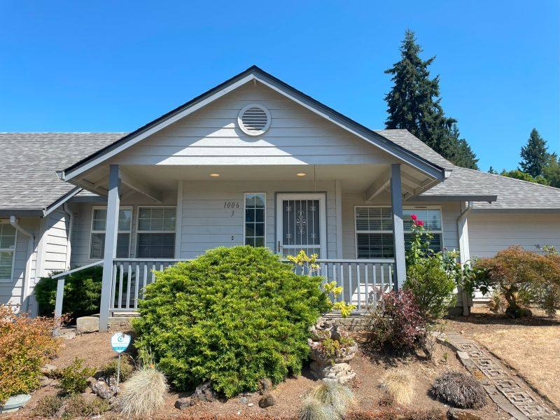 Condo for rent at 1006 NE 45th St, Vancouver, WA 98663