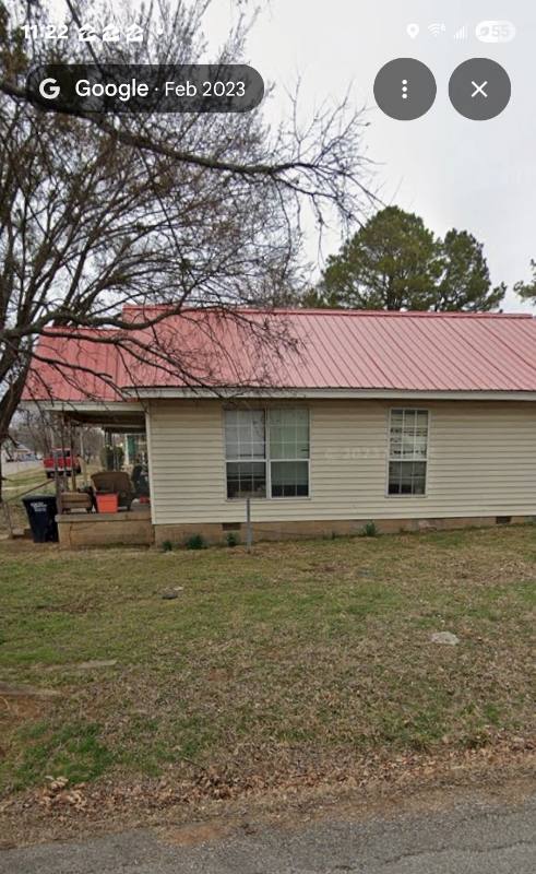 House for rent at 701 N Pennsylvania Ave, Shawnee, OK 74801