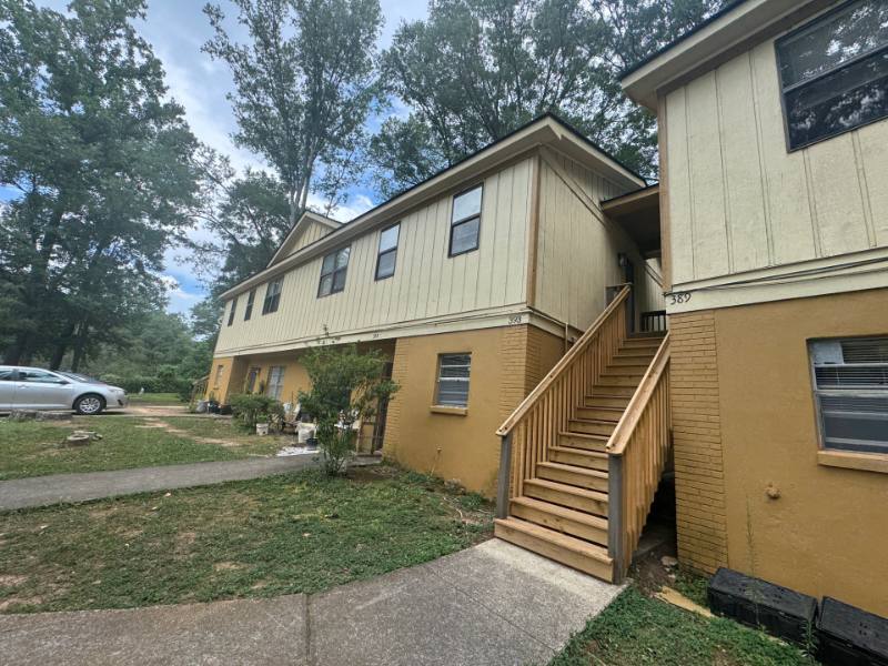 Apartment for rent at 431 Annie St, Scottdale, GA 30079