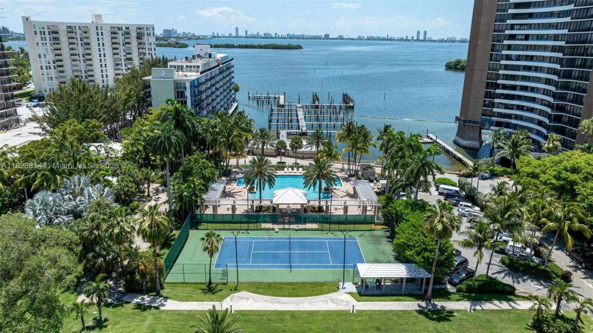 House for rent at 770 NE 69th St #3E, Miami, FL 33138