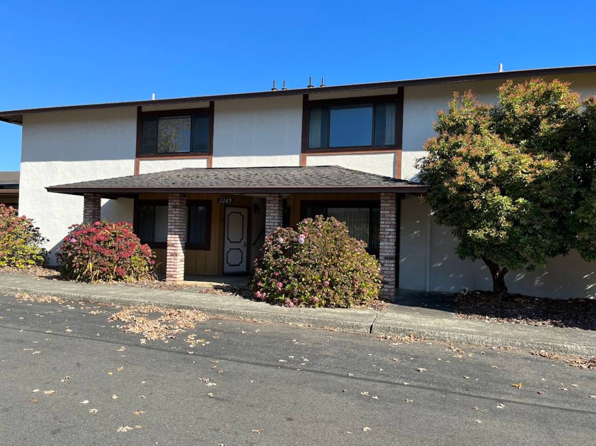 Apartment for rent at 2269 Arbutus St, Eureka, CA 95503