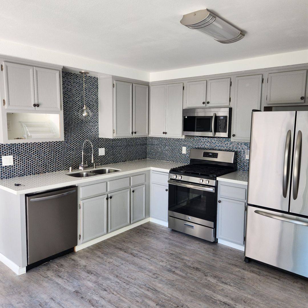Townhouse for rent at 5042 Ducos Place, San Diego, CA 92124