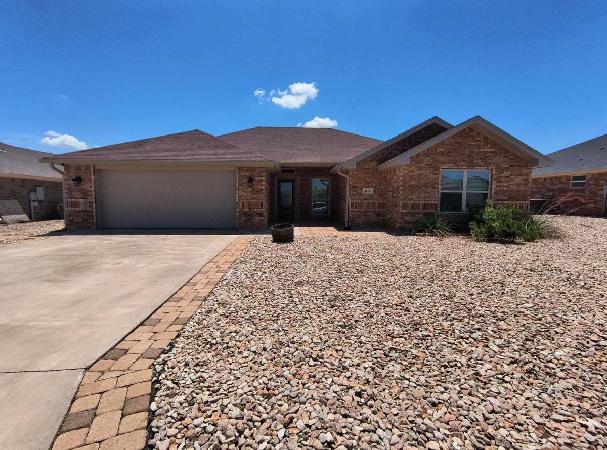 House for rent at 4809 Pinon Ridge Dr, San Angelo, TX 76904