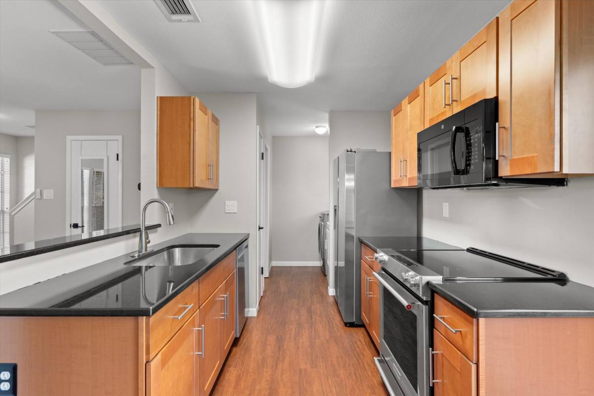 Townhouse for rent at 1015 E Yager Lane, Austin, TX 78753