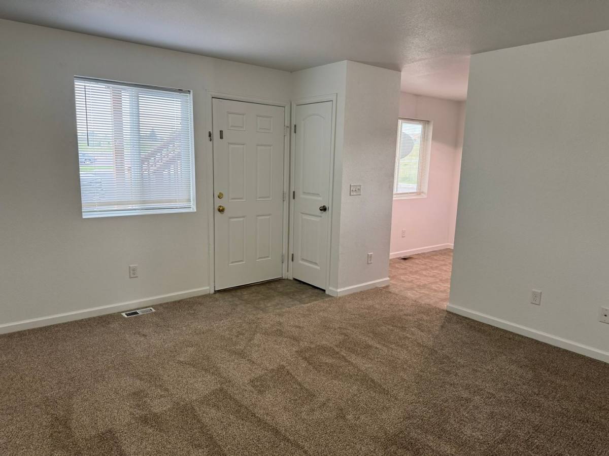Apartment for rent at 206 Patton Ave, Cheyenne, WY 82007