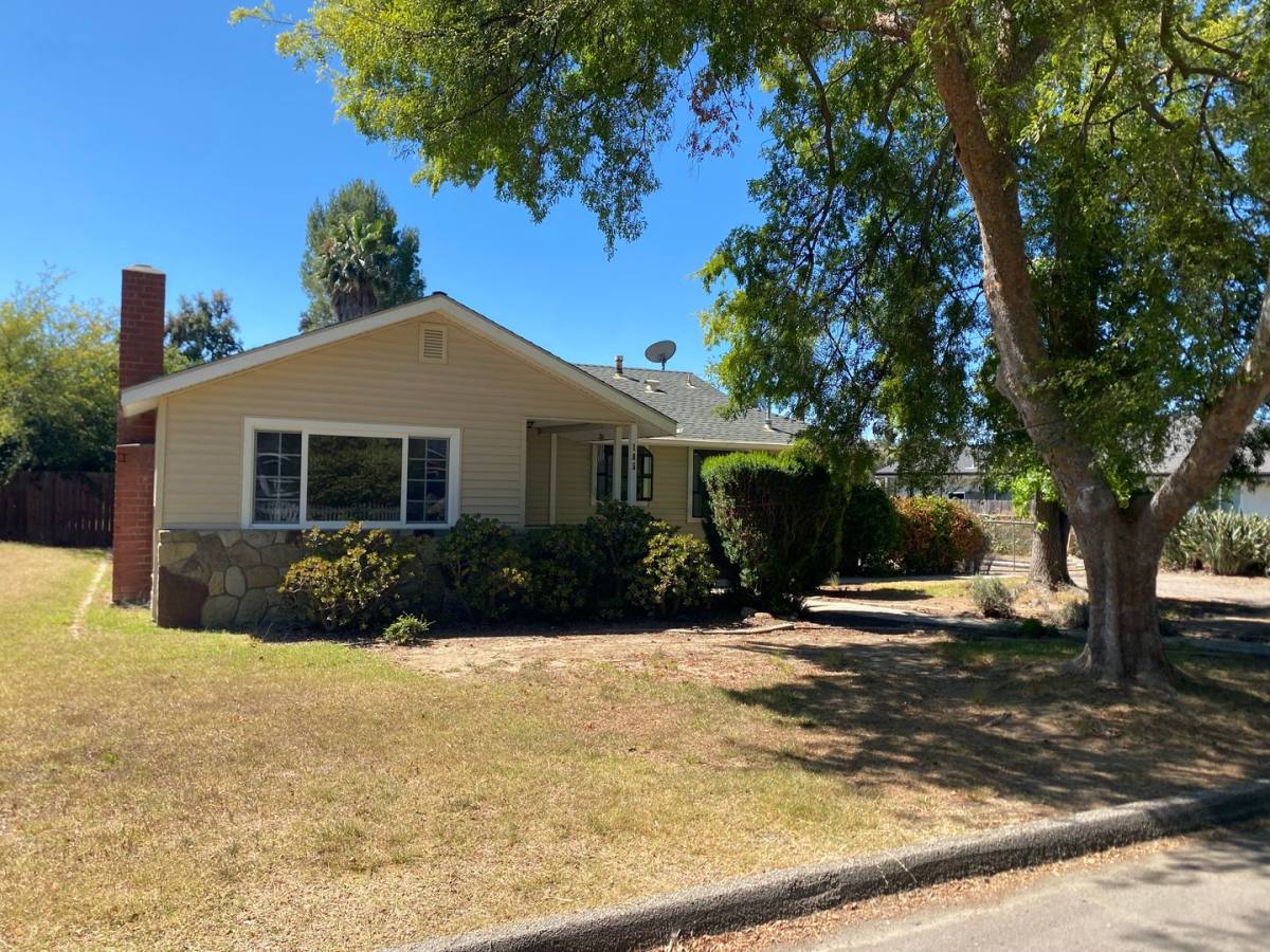 House for rent at 185 Alto Dr, Oak View, CA 93022