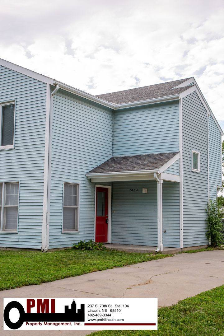House for rent at 1833 Whittier St, Lincoln, NE 68503