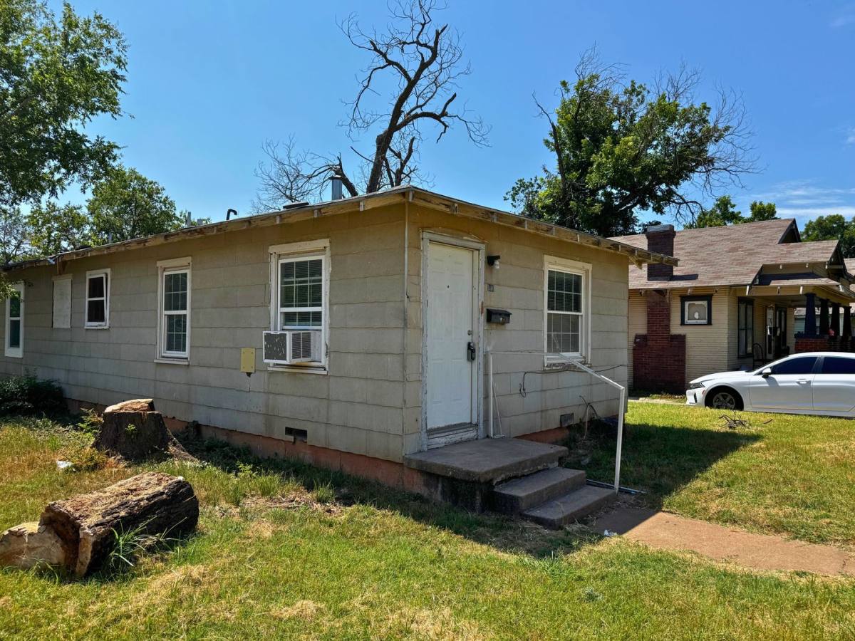 Apartment for rent at 1401 Fillmore St, Wichita Falls, TX 76309