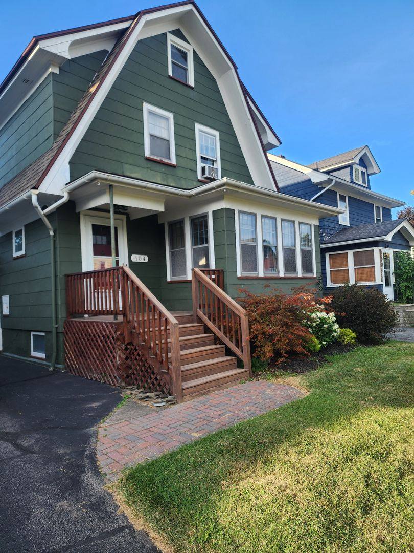 House for rent at 104 Spencer Rd, Rochester, NY 14609