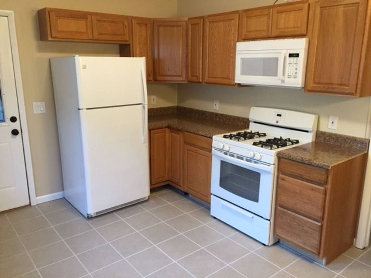 House for rent at 918 Dayton St SW, Grand Rapids, MI 49504