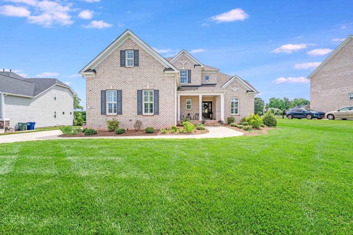 House for rent at 10429 Sable Cap Rd, Charlotte, NC 28227