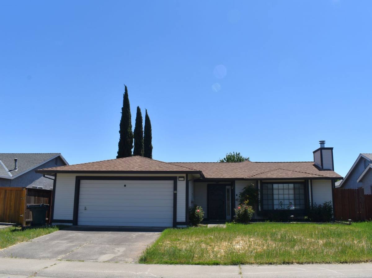 House for rent at 8256 Summer Sunset Dr, Fair Oaks, CA 95628