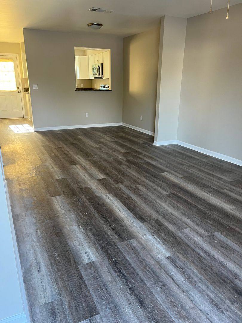 Townhouse for rent at 2220 Oakwood Lane B4, Florence, SC 29501