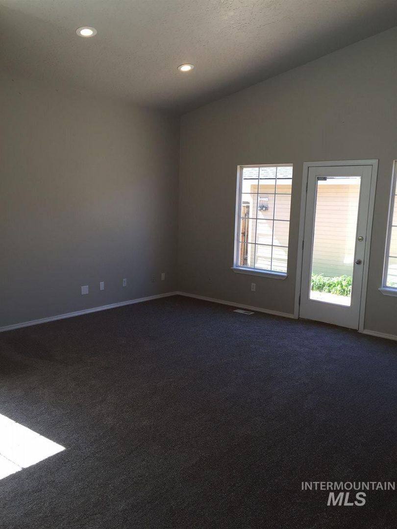 Townhouse for rent at 1817 S Colorado Ave, Boise, ID 83706