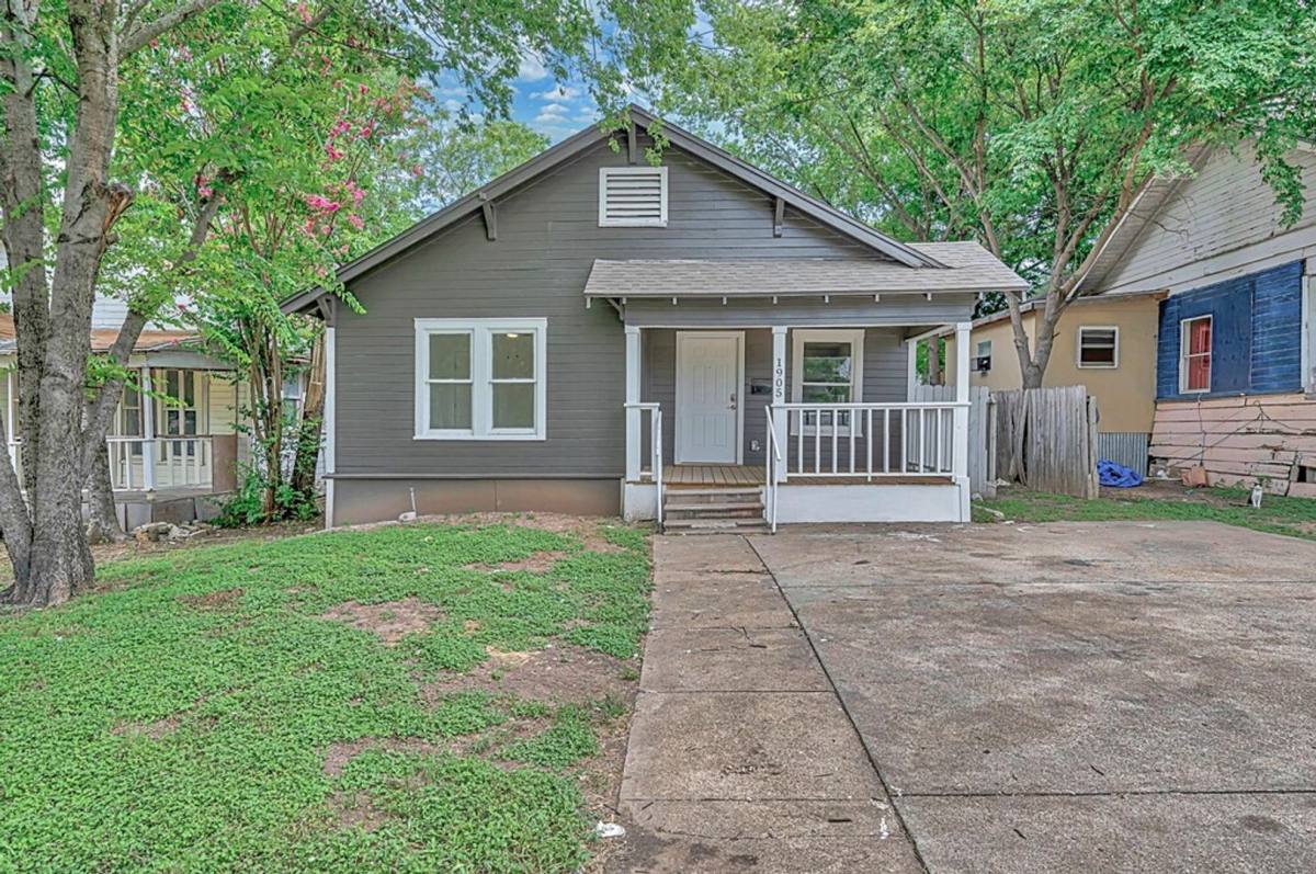 House for rent at 1905 Homan Ave, Waco, TX 76707