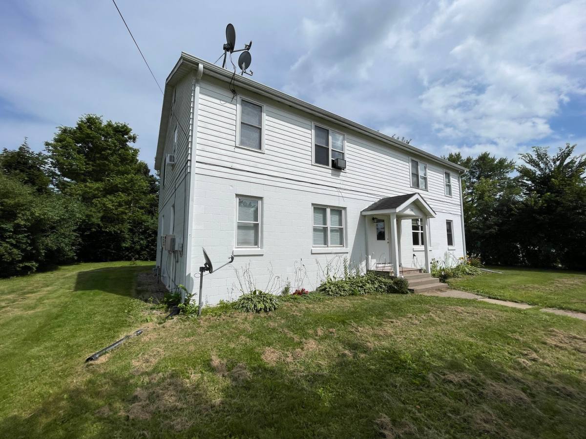 Apartment for rent at 625 Kent St, Sparta, WI 54656