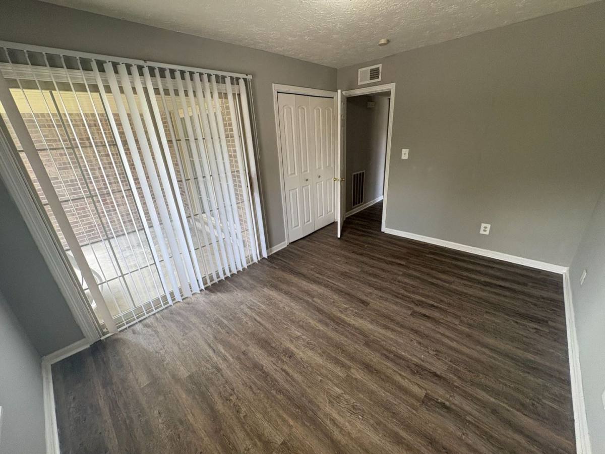 Apartment for rent at 1598 Martha Court, Lexington, KY 40505
