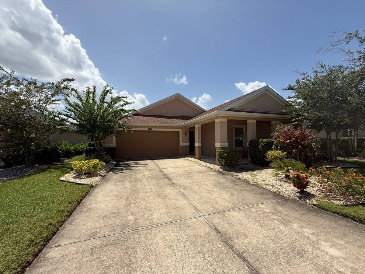House for rent at 560 Champion Ridge Dr, Daytona Beach, FL 32124