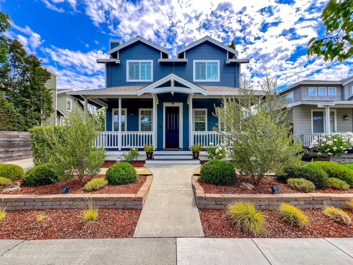 House for rent at 166 Moss Lane, Napa, CA 94558