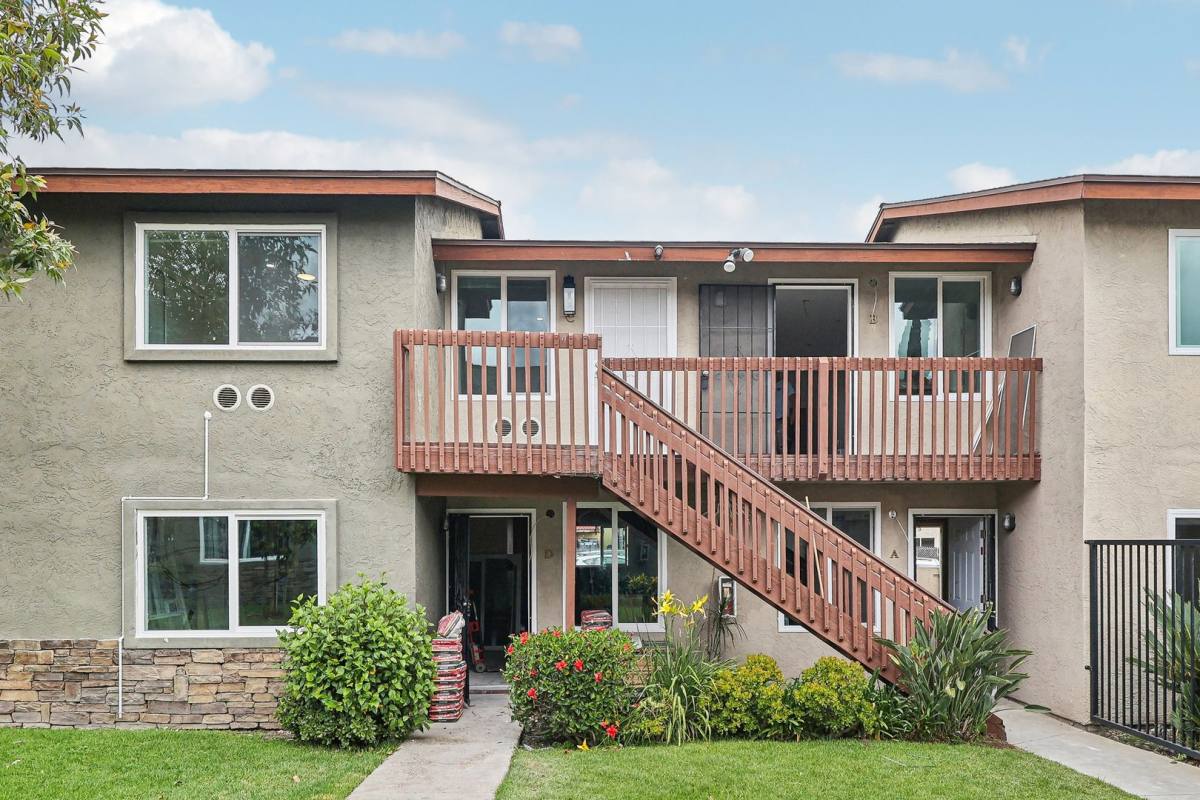 Apartment for rent at 200 Taft Ave, El Cajon, CA 92020