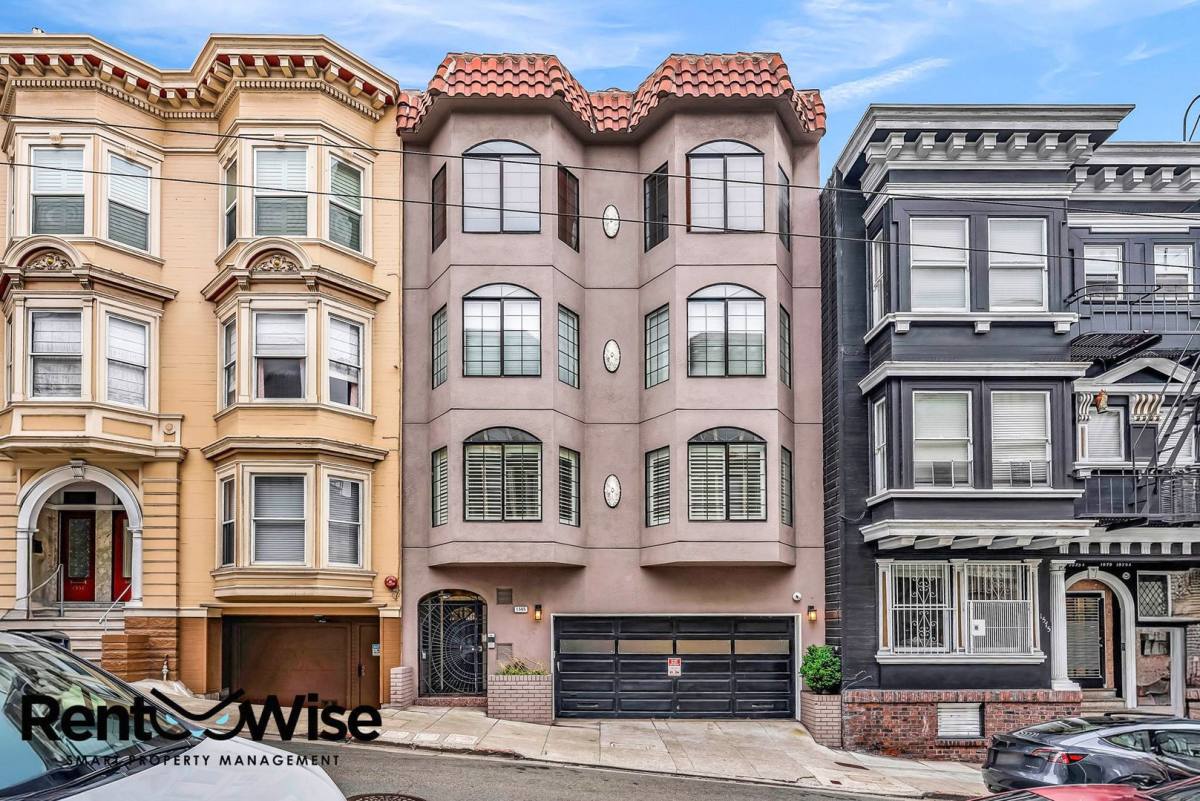 Condo for rent at 1565 Sacramento St, San Francisco, CA 94109