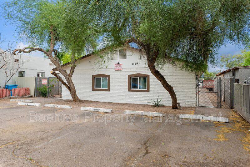Apartment for rent at 1429 E Fillmore St #1, Phoenix, AZ 85006