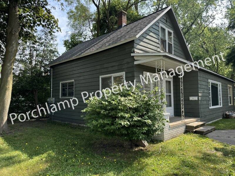 Apartment for rent at 1780 Ruddiman St #1, Muskegon, MI 49441
