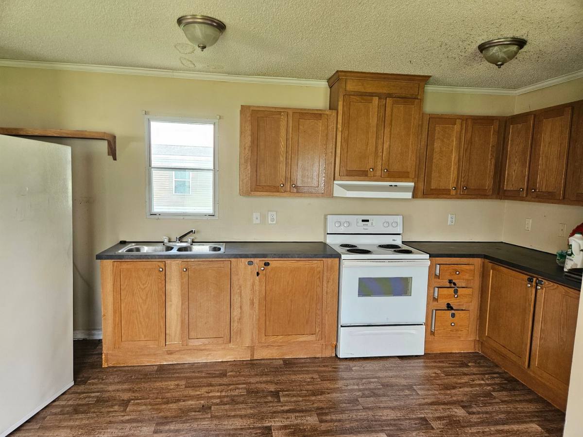 Apartment for rent at 221 Riggs Rd, Hubert, NC 28539