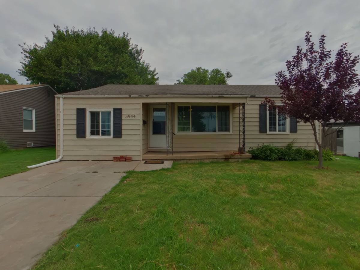House for rent at 5944 E Kinkaid St, Wichita, KS 67218