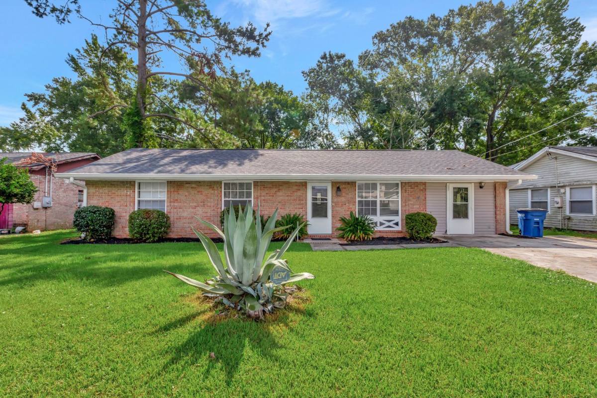 House for rent at 770 Hoss Rd, Charleston, SC 29414