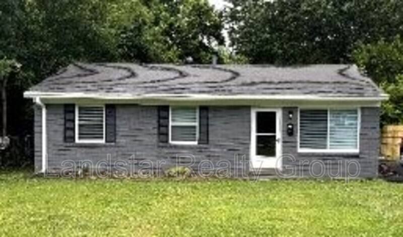 House for rent at 9816 Titan Dr, Louisville, KY 40229