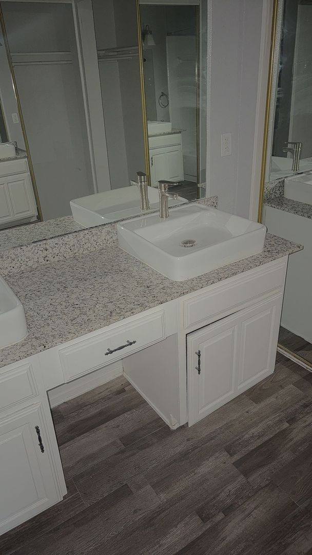 Townhouse for rent at 2109 Remington St, Fort Worth, TX 76116