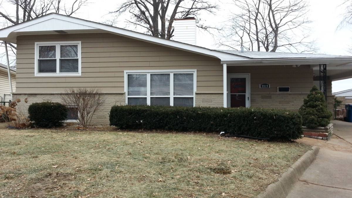 House for rent at 9919 Charm Court, Saint Louis, MO 63134