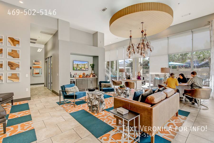 Apartment for rent at 929 Norwood St, Fort Worth, TX 76107