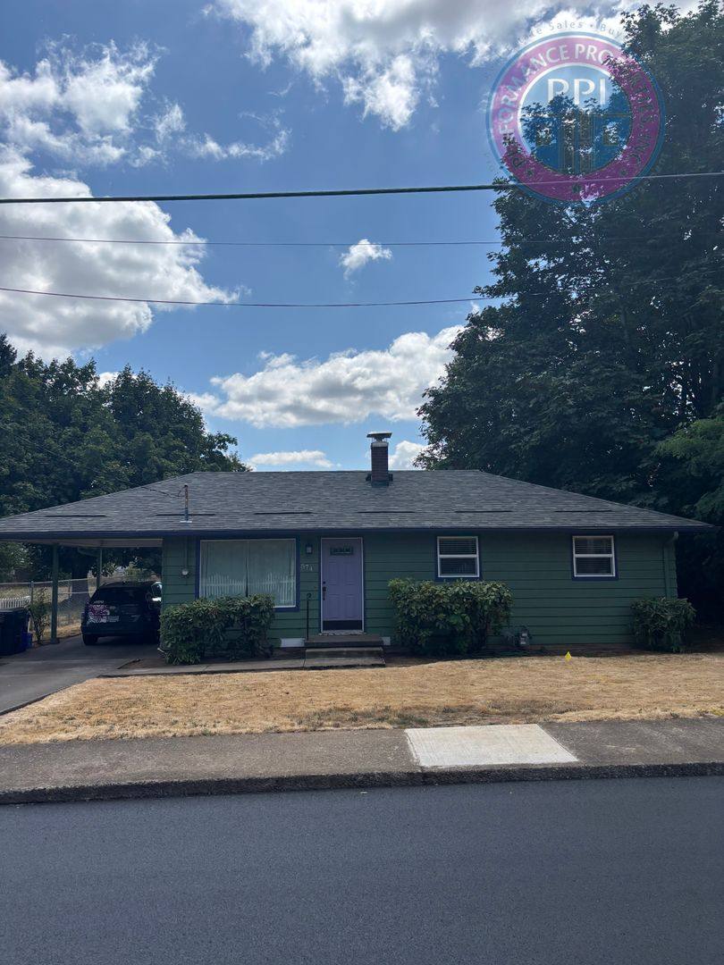 House for rent at 574 Holmes Lane, Oregon City, OR 97045