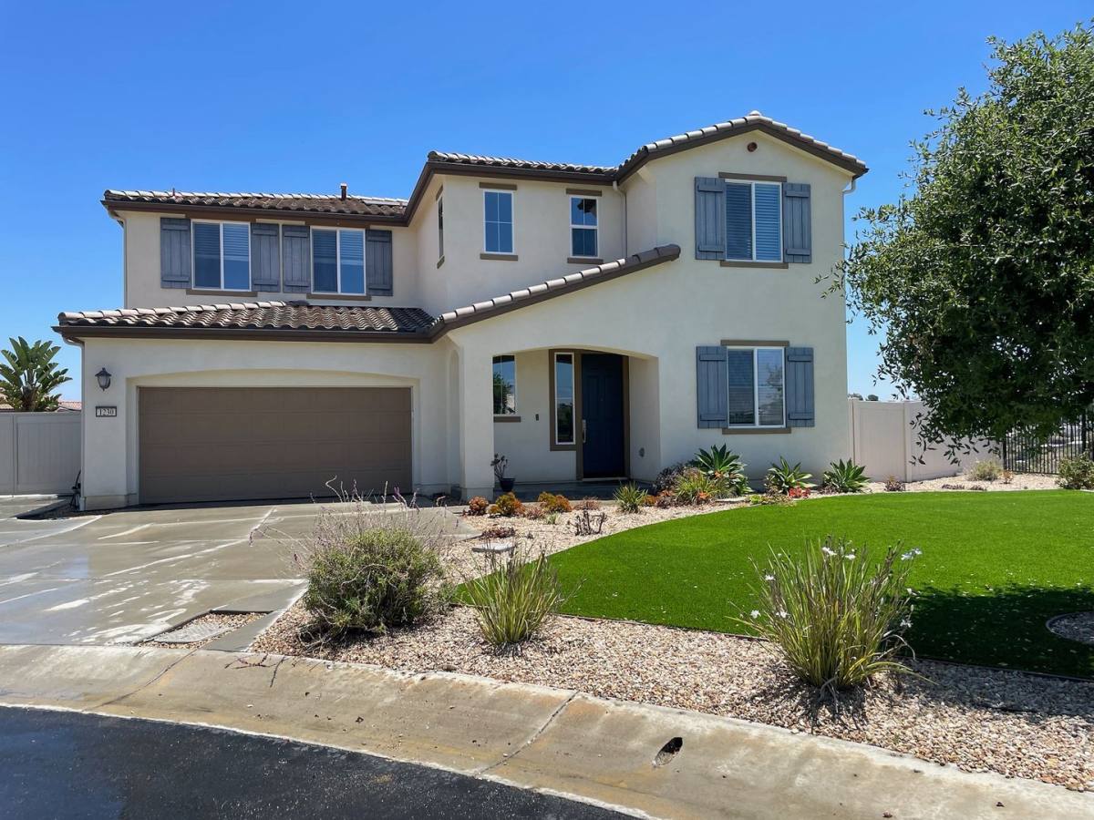 House for rent at 1230 Tesoro Place, Vista, CA 92081