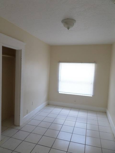 House for rent at 235 35th St S, Saint Petersburg, FL 33711